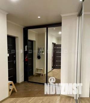 1-к квартира, вторичка, 61м2, 8/18 этаж