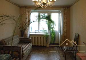 2-к квартира, вторичка, 42м2, 3/5 этаж