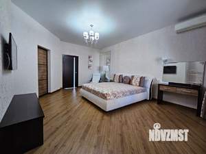 4-к квартира, вторичка, 160м2, 10/16 этаж