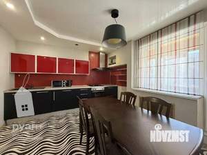 3-к квартира, вторичка, 111м2, 2/8 этаж