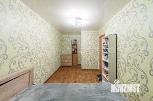 2-к квартира, вторичка, 43м2, 1/5 этаж