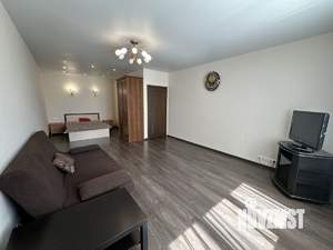 1-к квартира, вторичка, 57м2, 5/10 этаж