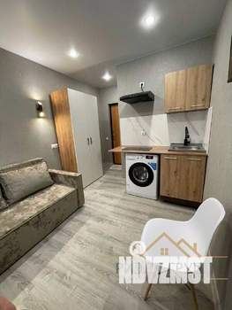 Студия квартира, вторичка, 15м2, 1/5 этаж