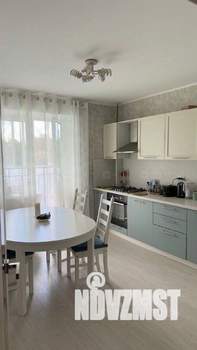 1-к квартира, вторичка, 38м2, 7/10 этаж