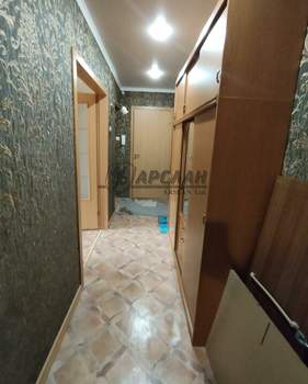 3-к квартира, вторичка, 66м2, 4/10 этаж