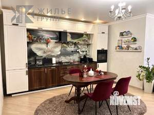 3-к квартира, вторичка, 94м2, 8/9 этаж