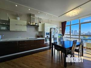 4-к квартира, вторичка, 160м2, 10/16 этаж