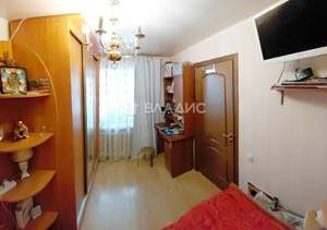 2-к квартира, вторичка, 42м2, 4/5 этаж