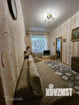 2-к квартира, вторичка, 42м2, 1/5 этаж