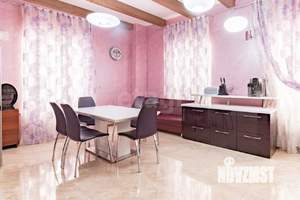 3-к квартира, вторичка, 110м2, 2/4 этаж