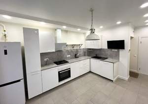 3-к квартира, вторичка, 101м2, 2/10 этаж