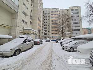 3-к квартира, вторичка, 65м2, 9/9 этаж