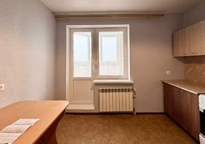 2-к квартира, вторичка, 63м2, 8/18 этаж