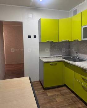 2-к квартира, вторичка, 52м2, 9/10 этаж