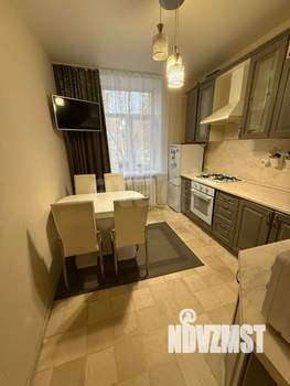3-к квартира, вторичка, 79м2, 2/2 этаж