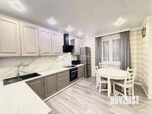 2-к квартира, вторичка, 60м2, 15/19 этаж