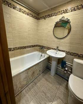 2-к квартира, вторичка, 43м2, 1/9 этаж