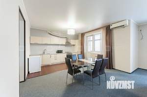 2-к квартира, вторичка, 130м2, 2/9 этаж