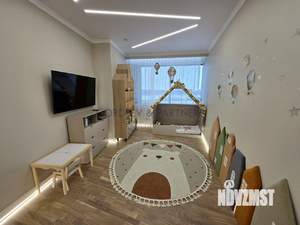 4-к квартира, вторичка, 233м2, 16/37 этаж