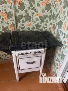 2-к квартира, вторичка, 52м2, 1/4 этаж