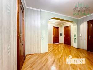 3-к квартира, вторичка, 100м2, 10/10 этаж