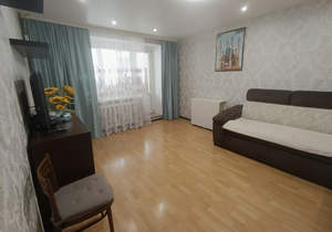 2-к квартира, вторичка, 61м2, 1/5 этаж