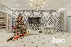 2-к квартира, вторичка, 132м2, 6/8 этаж