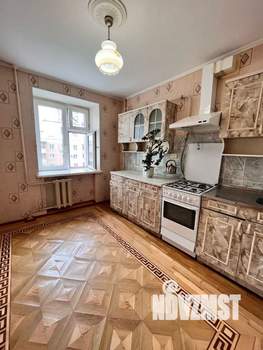 3-к квартира, вторичка, 63м2, 6/9 этаж