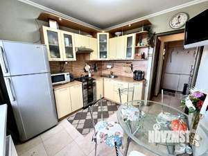 3-к квартира, вторичка, 63м2, 8/9 этаж