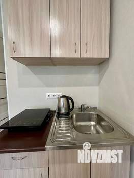 Студия квартира, вторичка, 13м2, 5/5 этаж