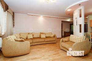 3-к квартира, вторичка, 110м2, 2/10 этаж