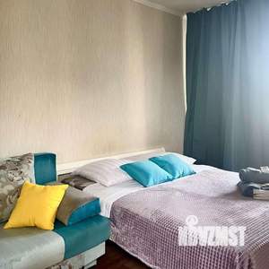 1-к квартира, посуточно, 40м2, 1/1 этаж